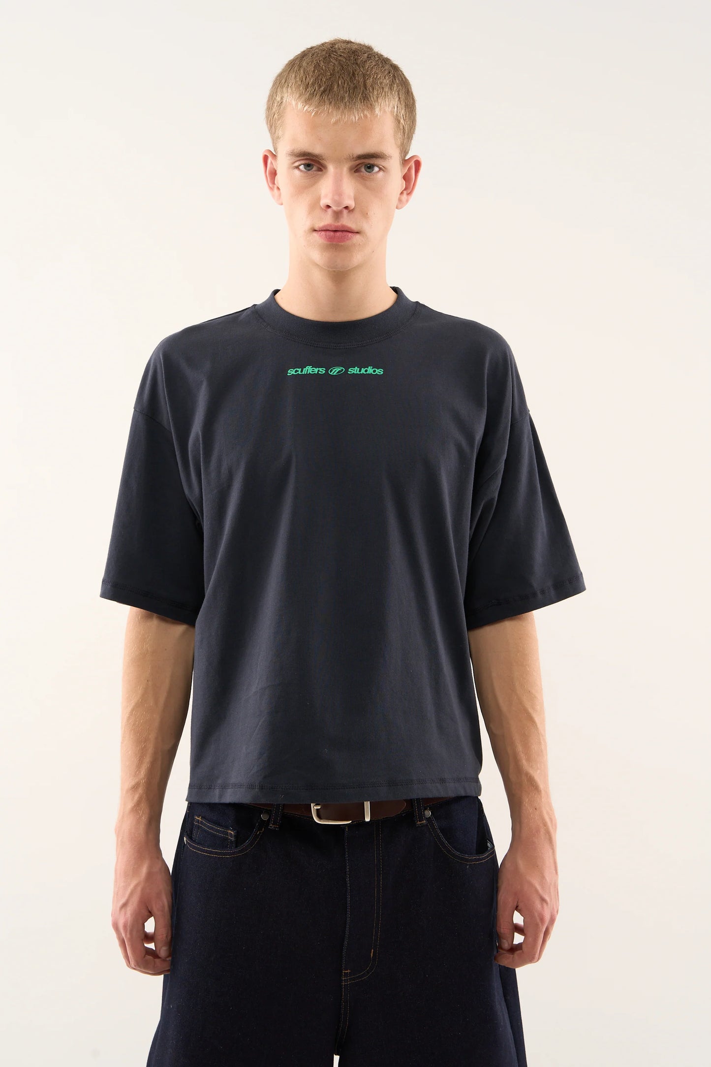 Polera Scuffers Iconic Dark Grey