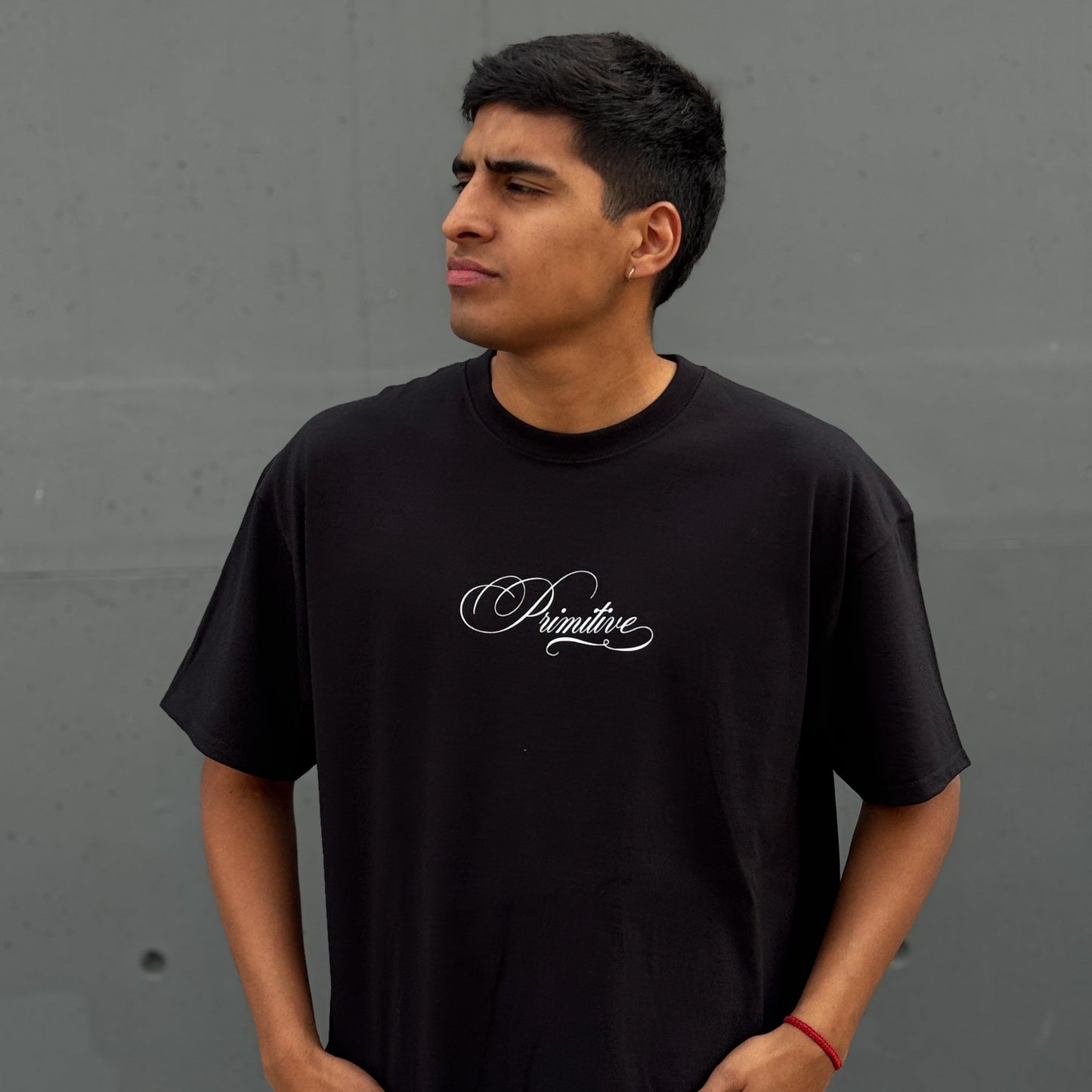 Polera Primitive Solstice Black
