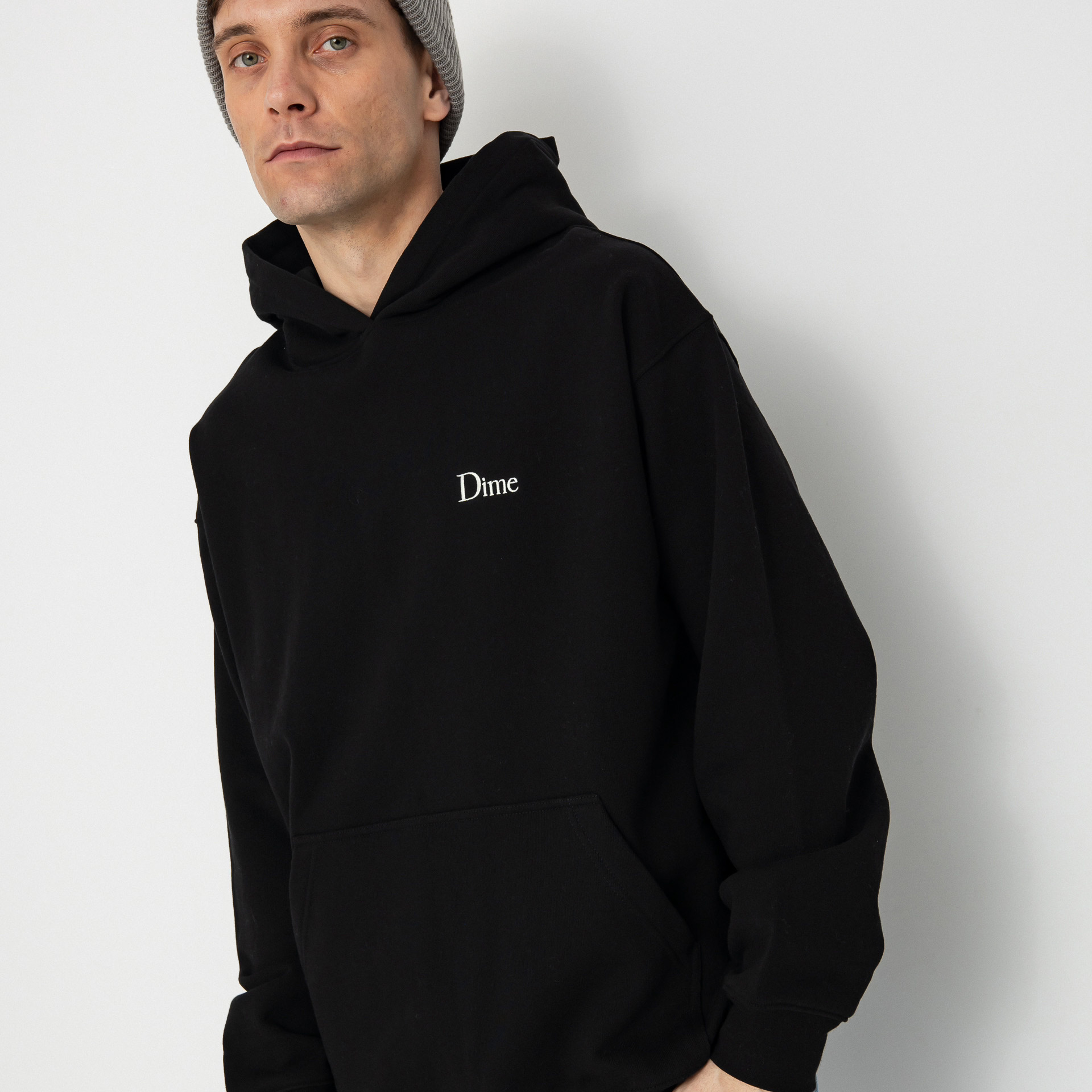 1518770-dime-classic-small-logo-hd-hoodie-black_dd8d563e-9093-40da-a175-fa3abbdf5fa7.avif