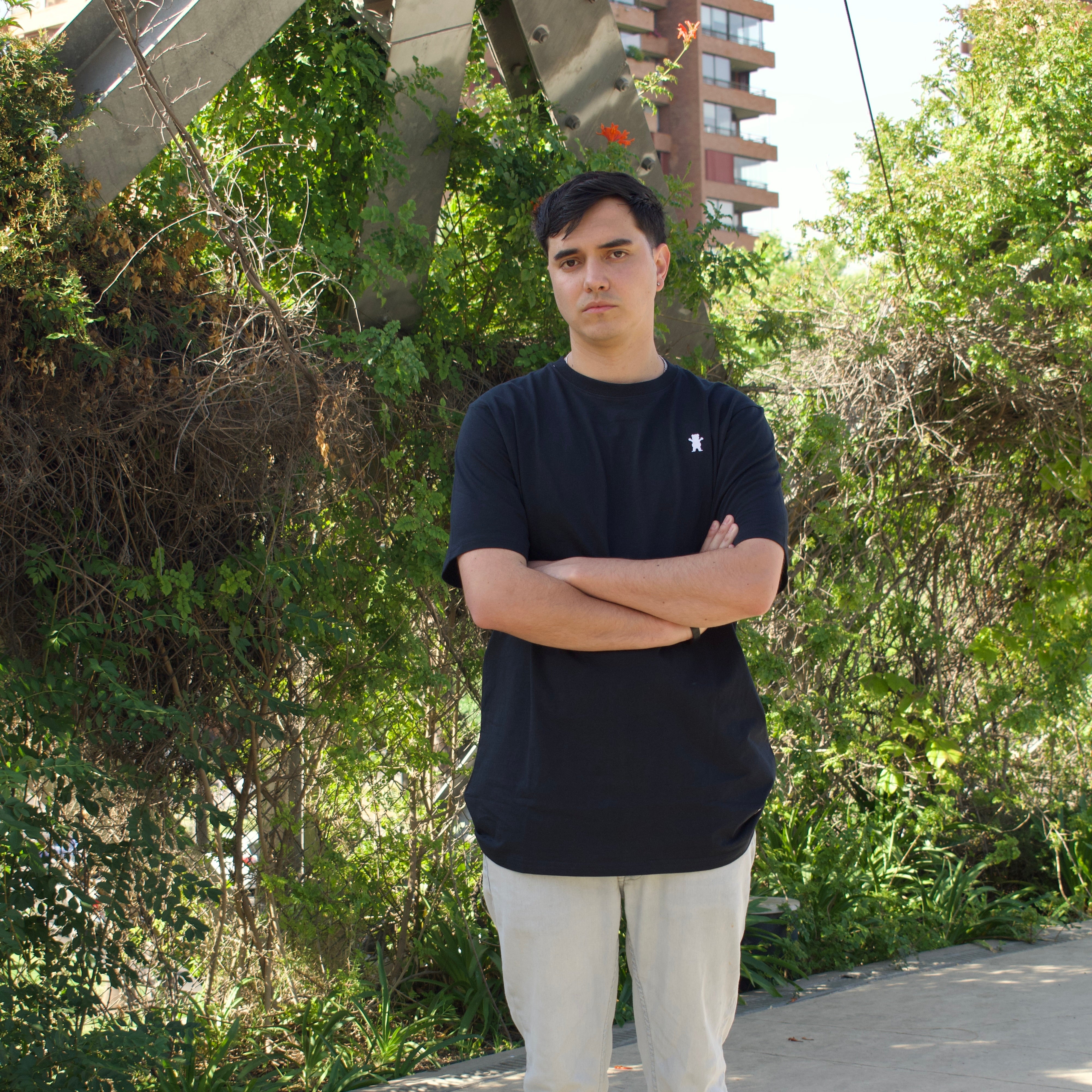 Polera Grizzly Embroidered OG Bear Black