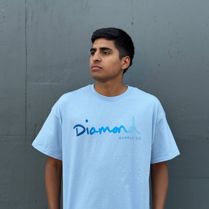 Polera Diamond Supply Fade Ligjt Blue