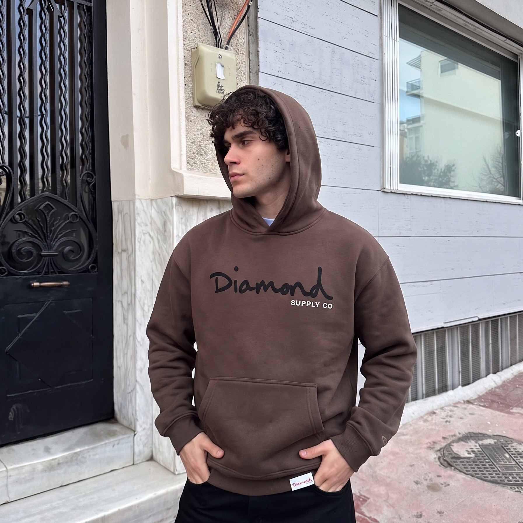 Polerón Diamond Supply Og Script Dark Chocolate